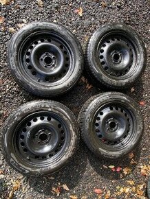 83. Sada zimní kola OPEL 205/55 r16 rozteč 5x110