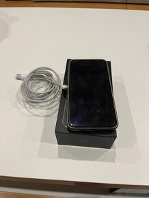 Na predaj IPhone 11pro max 256gb