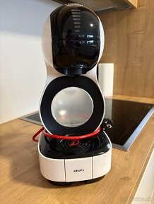 DOLCE GUSTO kávovar