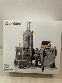 Lego Bricklink 910029 Mountain Fortress - 1