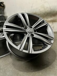 Nepoužité hliníkové disky VW Sebring 5x112 R18 - Arteon