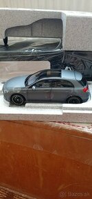 1:18 Mercedesy A Norev A gle Iscale