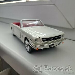 Ford  Mustang 1964 1:24