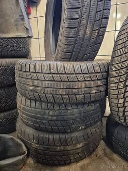 Zimné pneumatiky 215/65R16