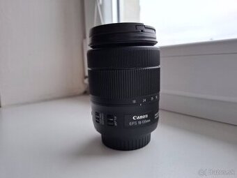 Canon EF-S 18-135mm f/3.5-5.6 IS nano USM - 1