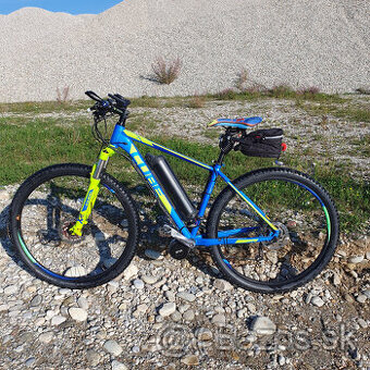 Cube   elektro horsky bike  ram 19