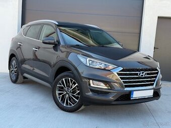 HYUNDAI TUCSON 1.6 GDI STYLE/ 71 000 km/ 1.MAJITEĽ/ SK AUTO