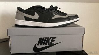 Nike Air Jordan 1 Low Shadow - 1