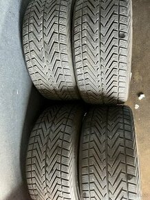 Vredstein zimné 255/35 r19 - 1