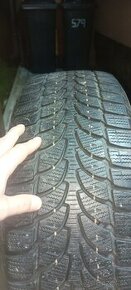 Bridgestone 235/60/R18 zimné