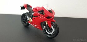 Ducati 1199 v mierke 1/18