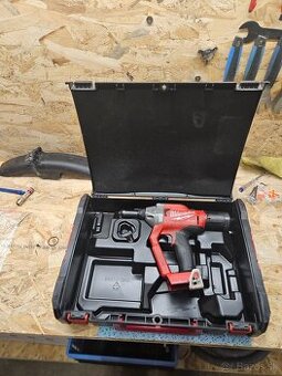 MILWAUKEE M18™ ONE-KEY™ nitovacia pištoľ