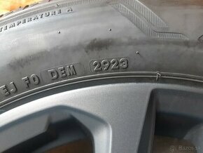 Bridgestone alenza 235 55 r19 - 1