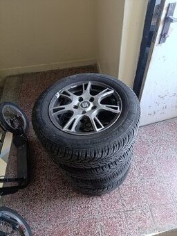 195/65 R 15 originálne Seat elektróny so