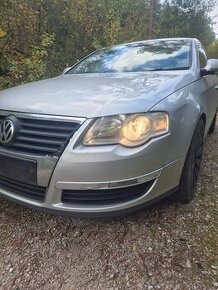 Predám predný nárazník na Volkswagen Passat b6 3c