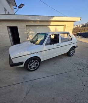 Volkswagen Golf mk1 - 1