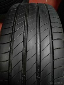 215/55 R 17 94 V letné. - 1