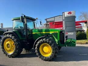 John Deere 8300 - 1