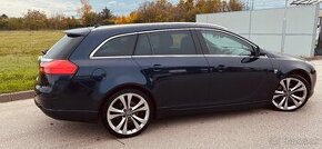 Opel Insignia Sports Tourer COMBI 160k Edition - 1