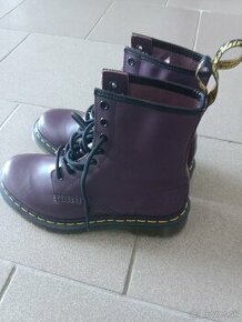 8dierkové boty Dr.Martens