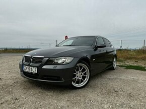 BMW E90 325d - 1