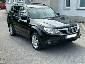 Subaru Forester 2.0i AT 4x4