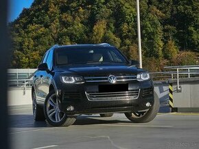 VW Touareg 3.0 V6 TDI - 1