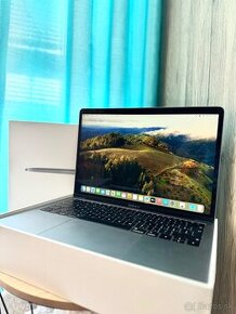 Predám MacBook Air 13,3”, 8/128gb, 273Cyklov,TOP STAV