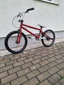 Predám BMX značky GT