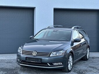 VW PASSAT B7 2.0 TDI 125 KW HIGHLINE VÝHŘEV XENONY