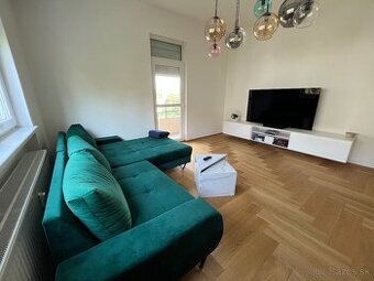 Staré mesto - Továrenská 18, 74 m2 na prenájom