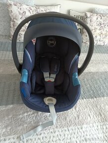 Cybex Atom M