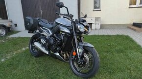 VYMENIM NEBO PRODAM -Triumph Street Triple 765 - r.v.2023