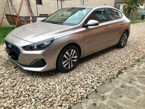 Hyundai i30 Fastback 2018 1.0TGDI 120k