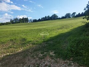 Ponúkame na predaj pozemok 2556 m2 v Hornom Srní.