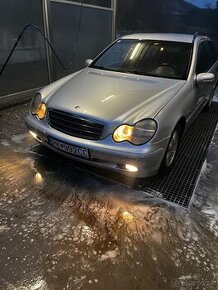 Mercedes-benz w203 220cdi