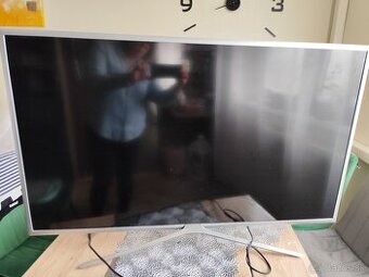 SAMSUNG TV