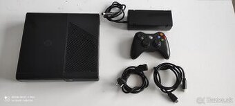 Xbox 360 slim+kinect+hry - 1