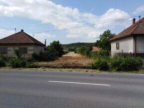 Pozemok o výmere 2039m2 Kozárovce