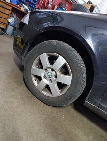 4x disky 195/65 R15 letné+ 4 plechové disky