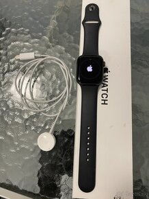 Apple Watch SE 44mm 2021