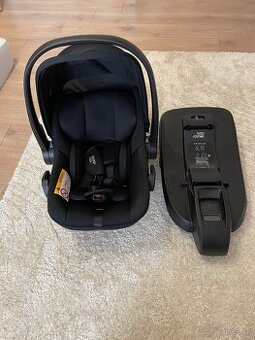 BRITAX RÖMER set Baby-Safe Core + zakladňa s isofixom