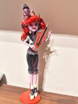 Operetta basic monster high