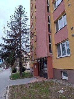 2-izbový, Obr. mieru, sidl.II, Prešov, 54 m2, loggia, 1/8 -