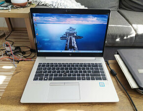 notebook HP 840 G5 - Core i7-8650u 16GB, 512GB SSD, W11