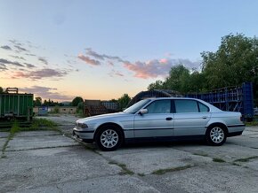 Bmw e38 750iL - 1