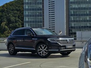 VW Touareg 3.0 V6 TDI