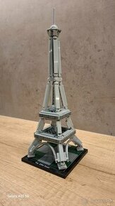 LEGO Architecture 21019 - Eiffel Tower