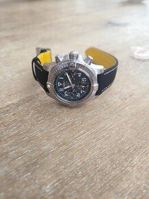 Hodinky Breitling avanger