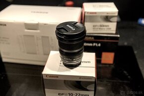 Canon EF-S 10-22mm f/3.5-4.5 USM